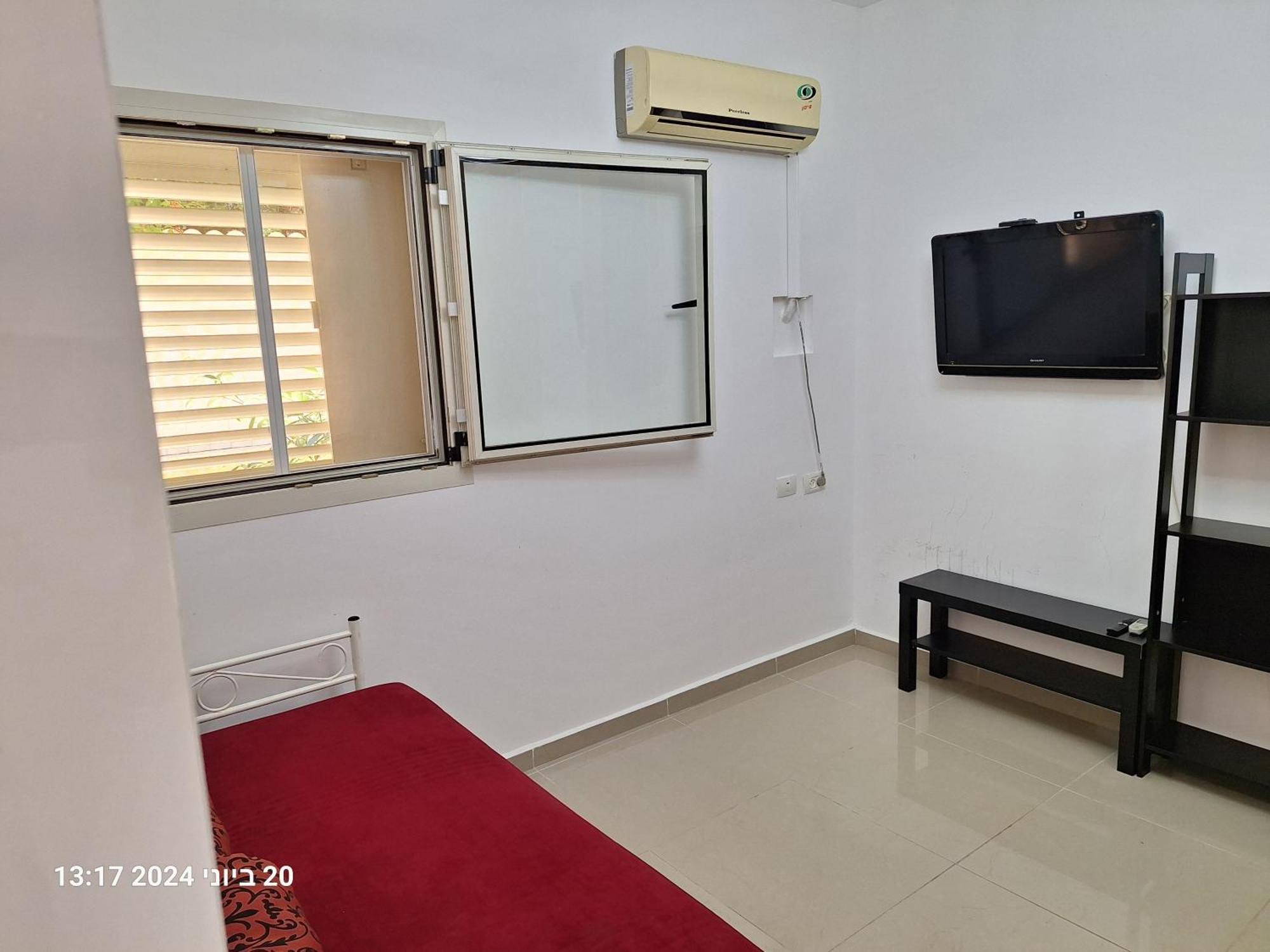 Hotel הבית הירוק Karmiel Exteriér fotografie